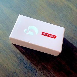 Glossier Body Hero Exfoliating Bar